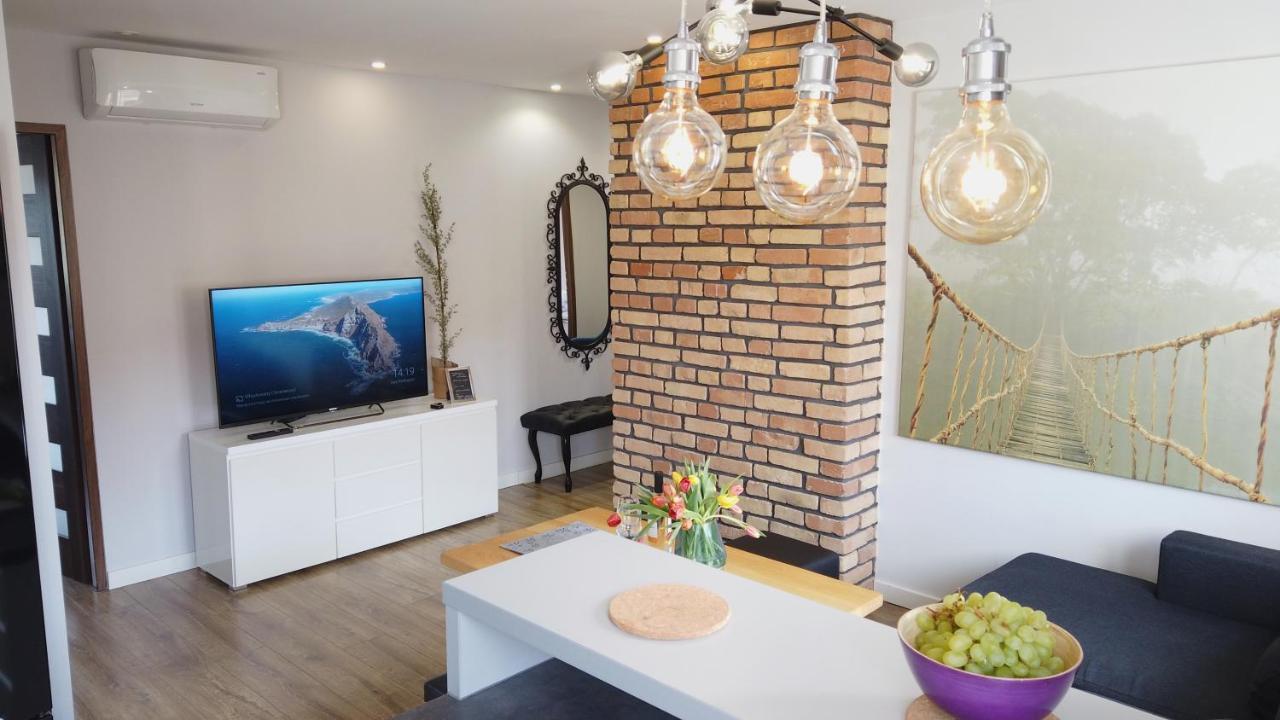 Apartament Bieszczady Apartment อุสชิกีดอลเน ภายนอก รูปภาพ